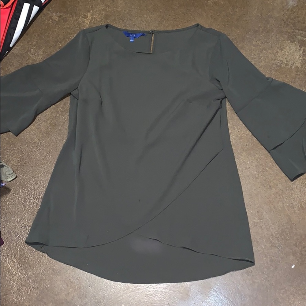 Shirt - Picture 1 of 2